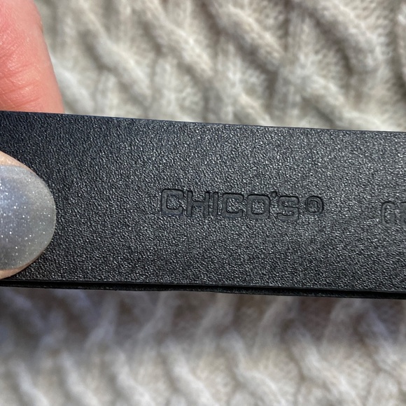 Vintage Chico's Black Leather Belt with Gold Hook Clasp 24-42" - Picture 3 of 9